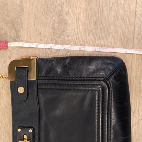 Milly Clutch - Picture 3 of 11